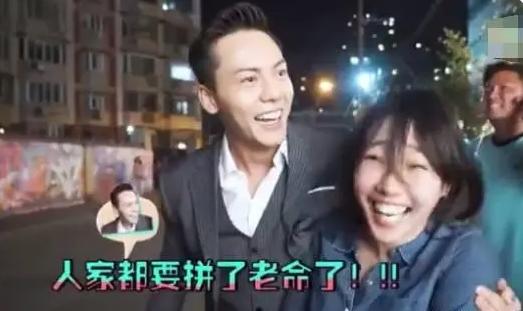 健身戴不戴手套_戴手套健身的壞處_戴手套健身的好處