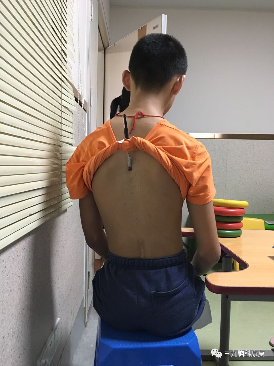 髖關(guān)節(jié)訓(xùn)練器_髖關(guān)節(jié)訓(xùn)練椅_髖關(guān)節(jié)坐姿