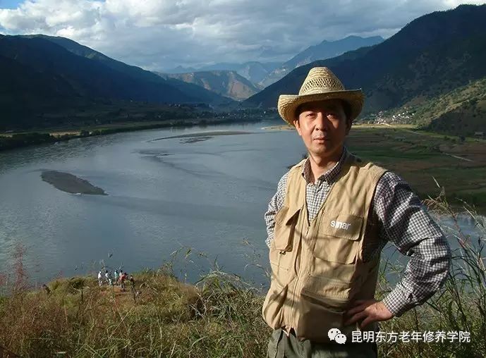二十四節中老年健身體操_體操健身老年節中班教案_中老年建身體操